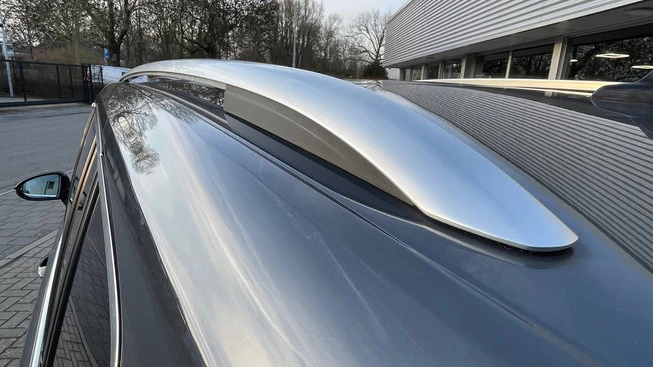 Volkswagen Touran - Afbeelding 13 van 30