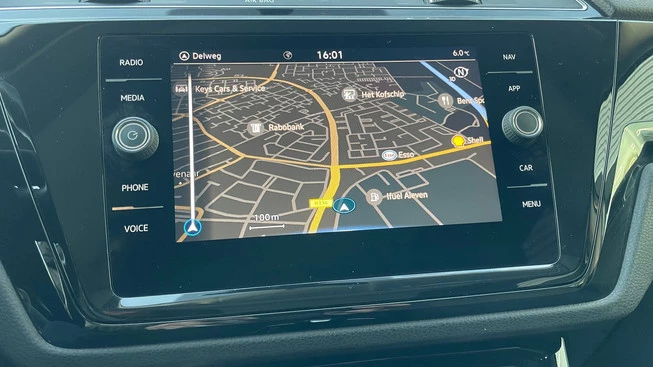 Volkswagen Touran - Afbeelding 23 van 30