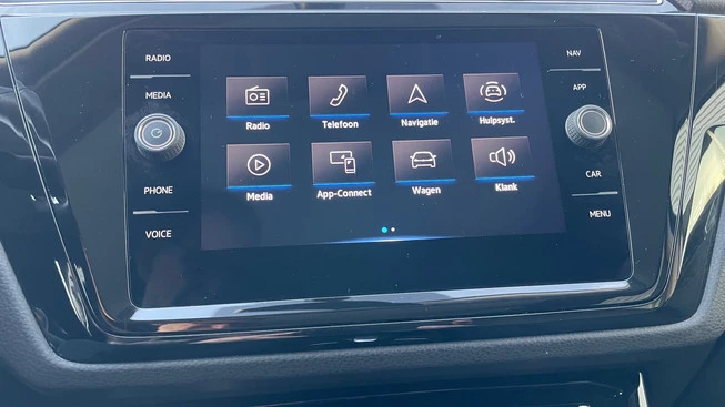 Volkswagen Touran - Afbeelding 24 van 30