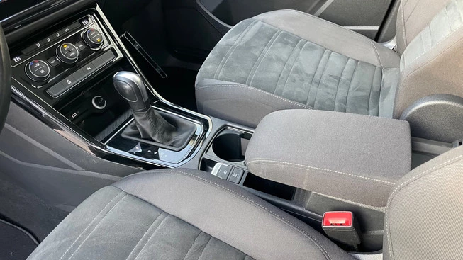 Volkswagen Touran - Afbeelding 28 van 30