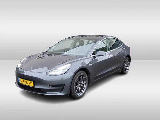 Tesla Model 3 - Afbeelding 1 van 21