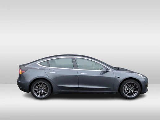 Tesla Model 3 - Afbeelding 7 van 21