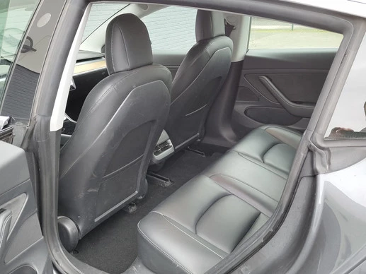Tesla Model 3 - Afbeelding 10 van 21
