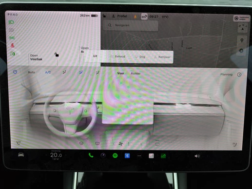 Tesla Model 3 - Afbeelding 14 van 21