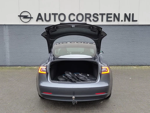 Tesla Model 3 - Afbeelding 15 van 21