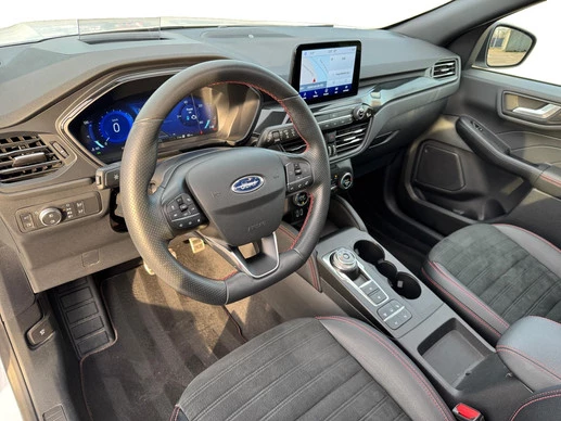 Ford Kuga - Afbeelding 18 van 30