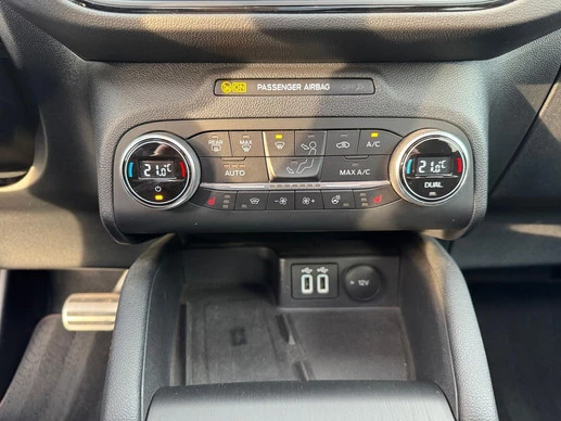 Ford Kuga - Afbeelding 29 van 30