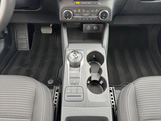 Ford Kuga - Afbeelding 8 van 30