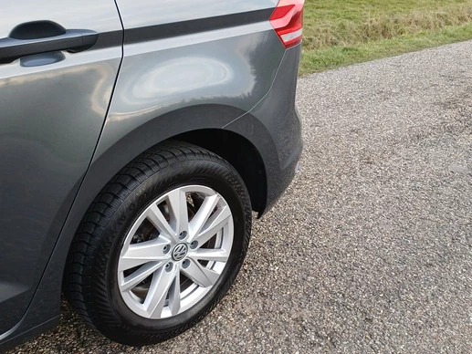 Volkswagen Touran - Afbeelding 15 van 30