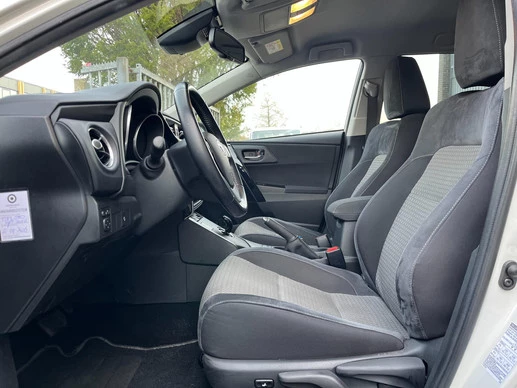 Toyota Auris - Afbeelding 9 van 29