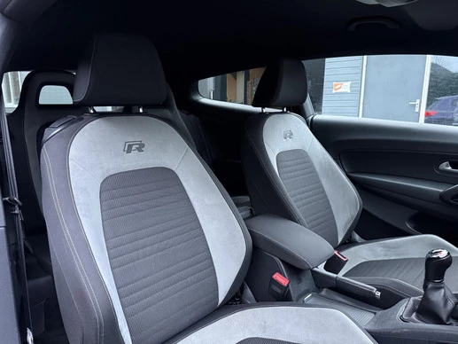 Volkswagen Scirocco - Afbeelding 13 van 30