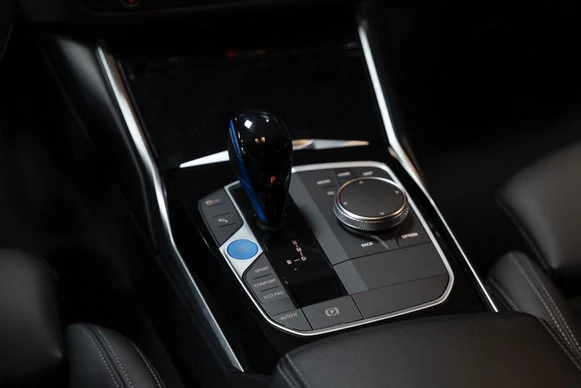 BMW i4 - Afbeelding 18 van 23