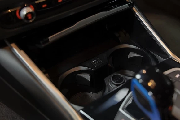 BMW i4 - Afbeelding 22 van 23