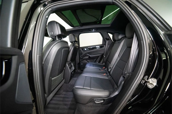 Porsche Cayenne - Afbeelding 25 van 30