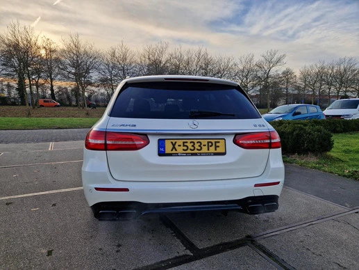 Mercedes-Benz E-Klasse - Afbeelding 20 van 30