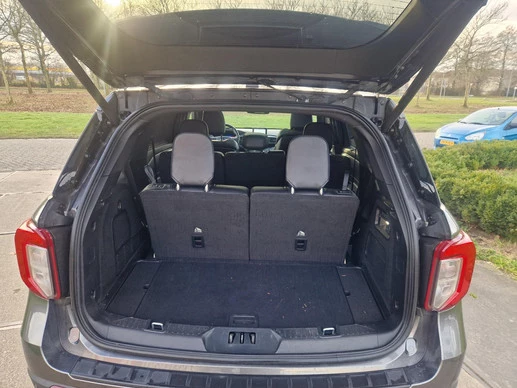 Ford Explorer - Afbeelding 10 van 30