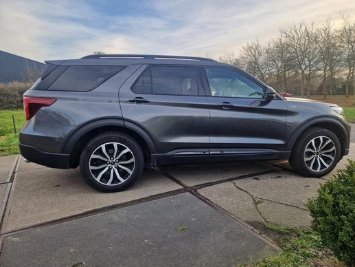 Ford Explorer - Afbeelding 13 van 30