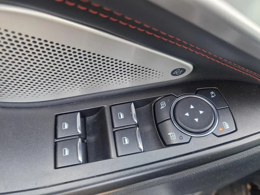 Ford Explorer - Afbeelding 15 van 30