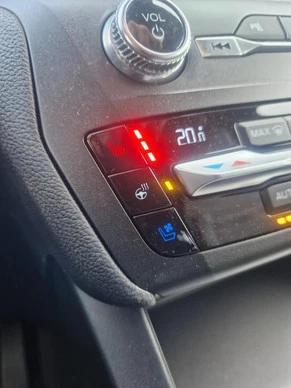 Ford Explorer - Afbeelding 20 van 30