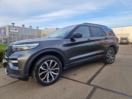 Ford Explorer - Afbeelding 27 van 30