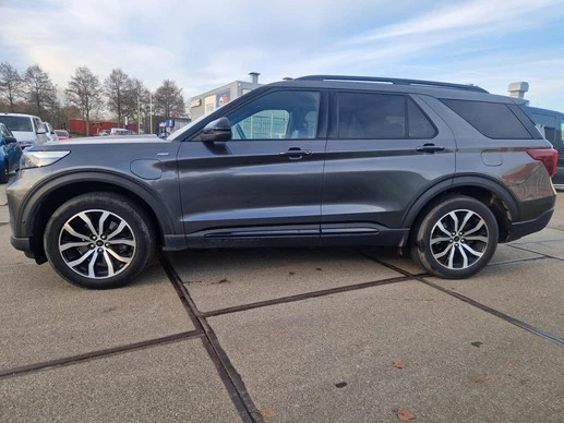 Ford Explorer - Afbeelding 28 van 30