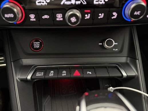 Audi RSQ3 - Afbeelding 24 van 30