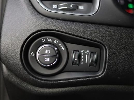 Jeep Renegade - Afbeelding 28 van 30