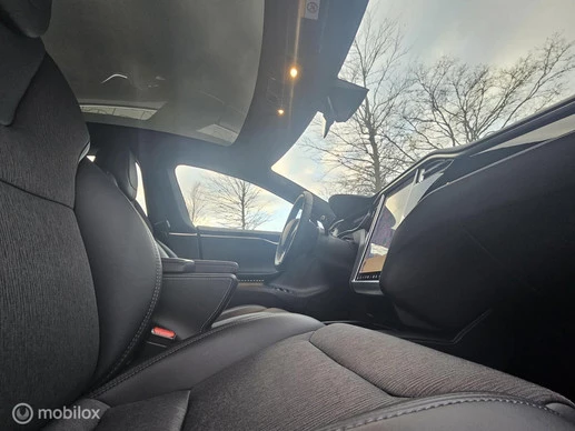 Tesla Model S - Afbeelding 17 van 26