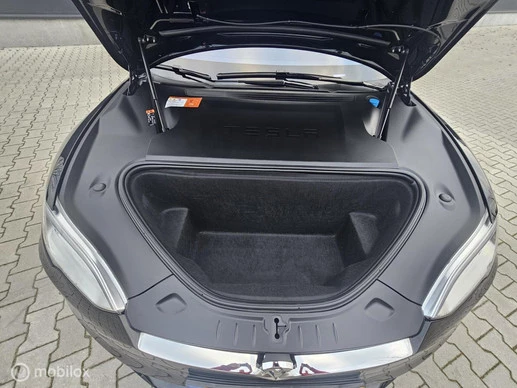 Tesla Model S - Afbeelding 24 van 26