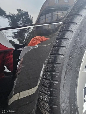 Tesla Model S - Afbeelding 25 van 26