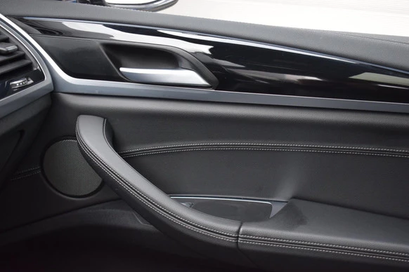 BMW iX3 - Afbeelding 16 van 30