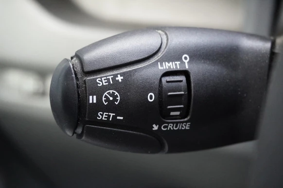 Opel Vivaro - Afbeelding 17 van 20