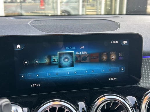 Mercedes-Benz GLB - Afbeelding 20 van 30