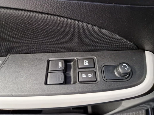 Suzuki Swift - Afbeelding 11 van 25