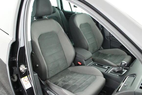 Volkswagen Golf - Afbeelding 2 van 30