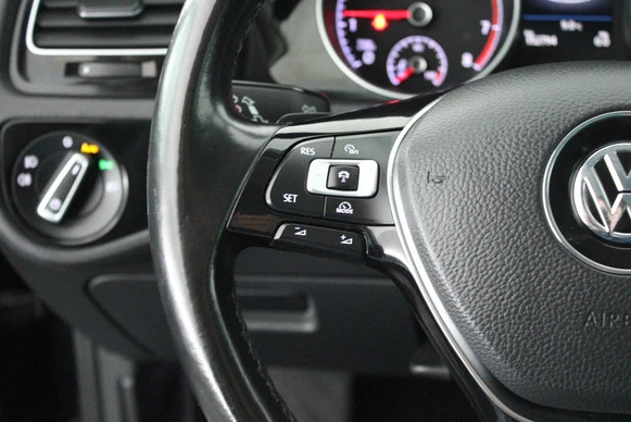 Volkswagen Golf - Afbeelding 18 van 30