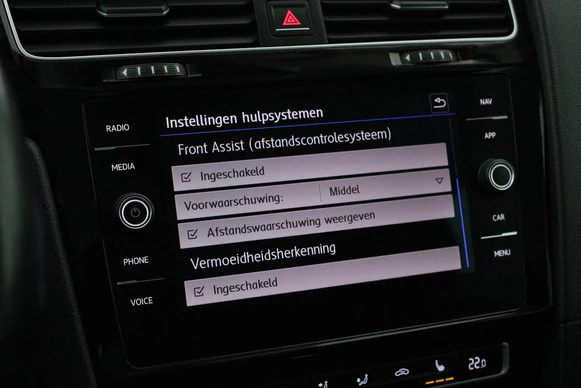 Volkswagen Golf - Afbeelding 25 van 30