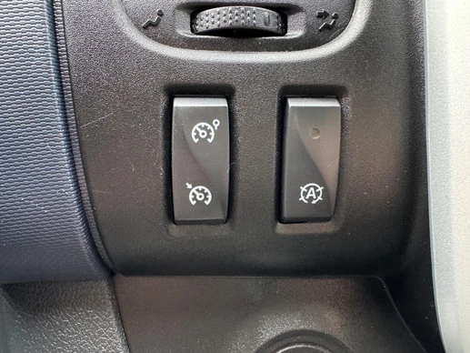 Opel Vivaro - Afbeelding 18 van 24