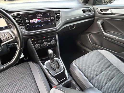Volkswagen T-Roc - Afbeelding 17 van 30