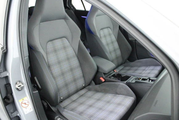 Volkswagen Golf - Afbeelding 2 van 30