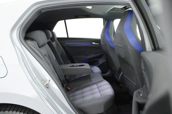 Volkswagen Golf - Afbeelding 13 van 30