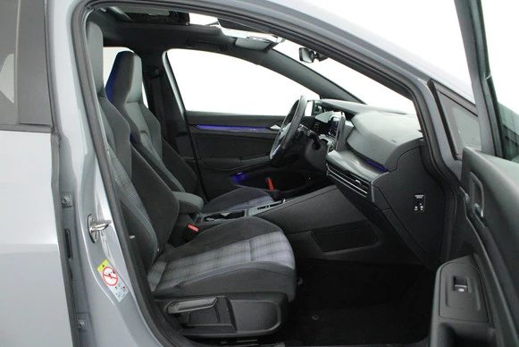 Volkswagen Golf - Afbeelding 14 van 30