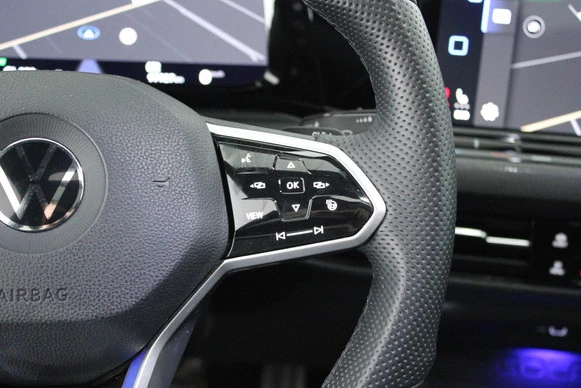 Volkswagen Golf - Afbeelding 21 van 30