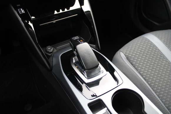 Peugeot e-2008 - Afbeelding 25 van 30
