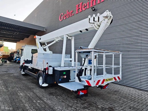 MAN TGL - Afbeelding 5 van 12