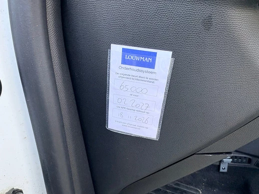 Peugeot e-2008 - Afbeelding 11 van 23