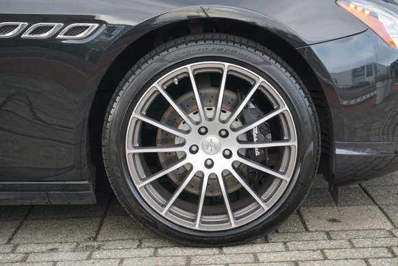 Maserati Quattroporte - Afbeelding 10 van 30