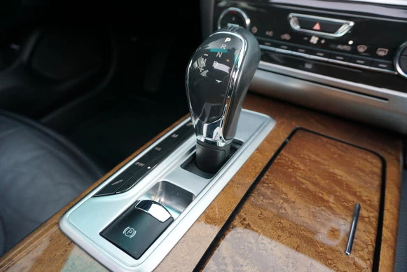 Maserati Quattroporte - Afbeelding 13 van 30