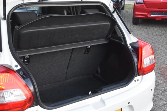 Suzuki Swift - Afbeelding 17 van 19