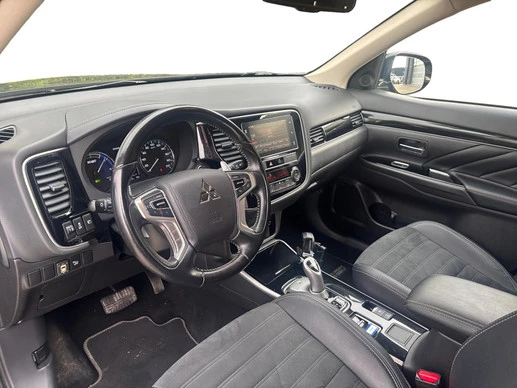 Mitsubishi Outlander - Afbeelding 9 van 29